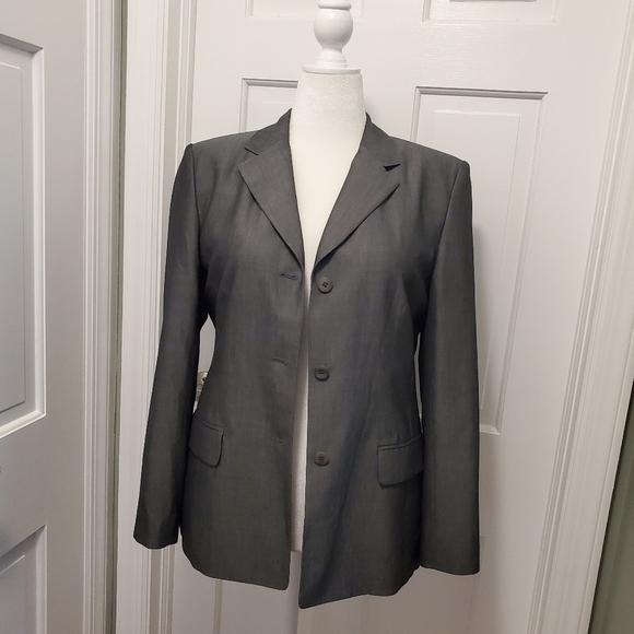 Talbots Grey Lightweight Wool Blend Blazer Size 12, Business Classic - Picture 1 of 10